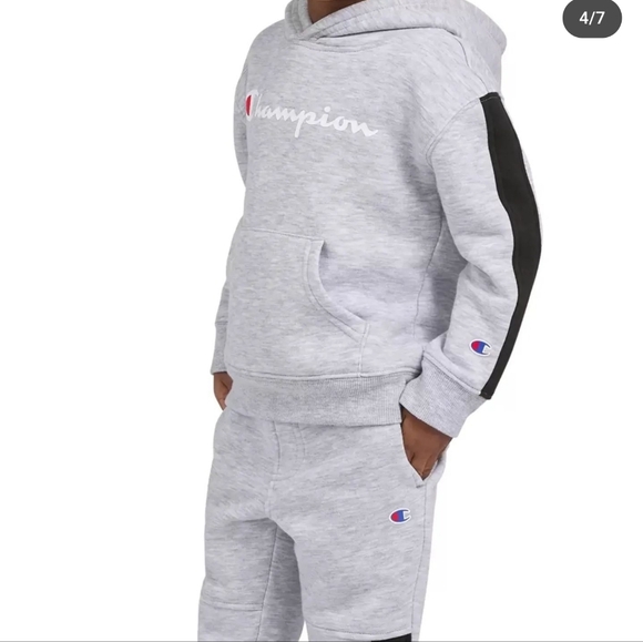 Champion Boys and Girls Outfit 5T New - Picture 2 of 6